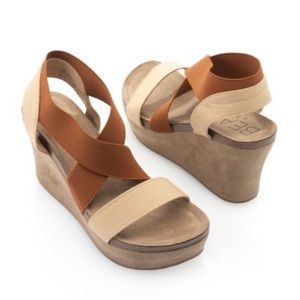 NWT Beach by Matisse Liz Platform Wedge Sandals 8